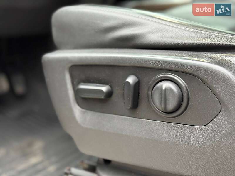 Пикап Chevrolet Silverado 2020 в Киеве