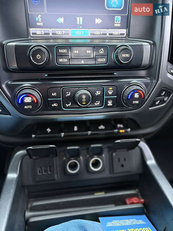 Пикап Chevrolet Silverado 2015 в Ровно