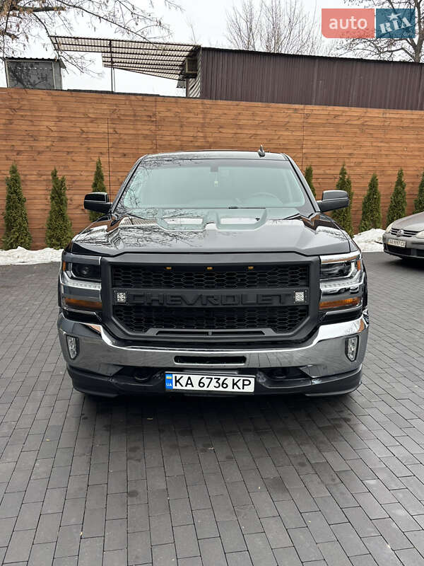 Пикап Chevrolet Silverado 2018 в Киеве фото 12 Пикап Chevrolet Silverado 2018 в Киеве