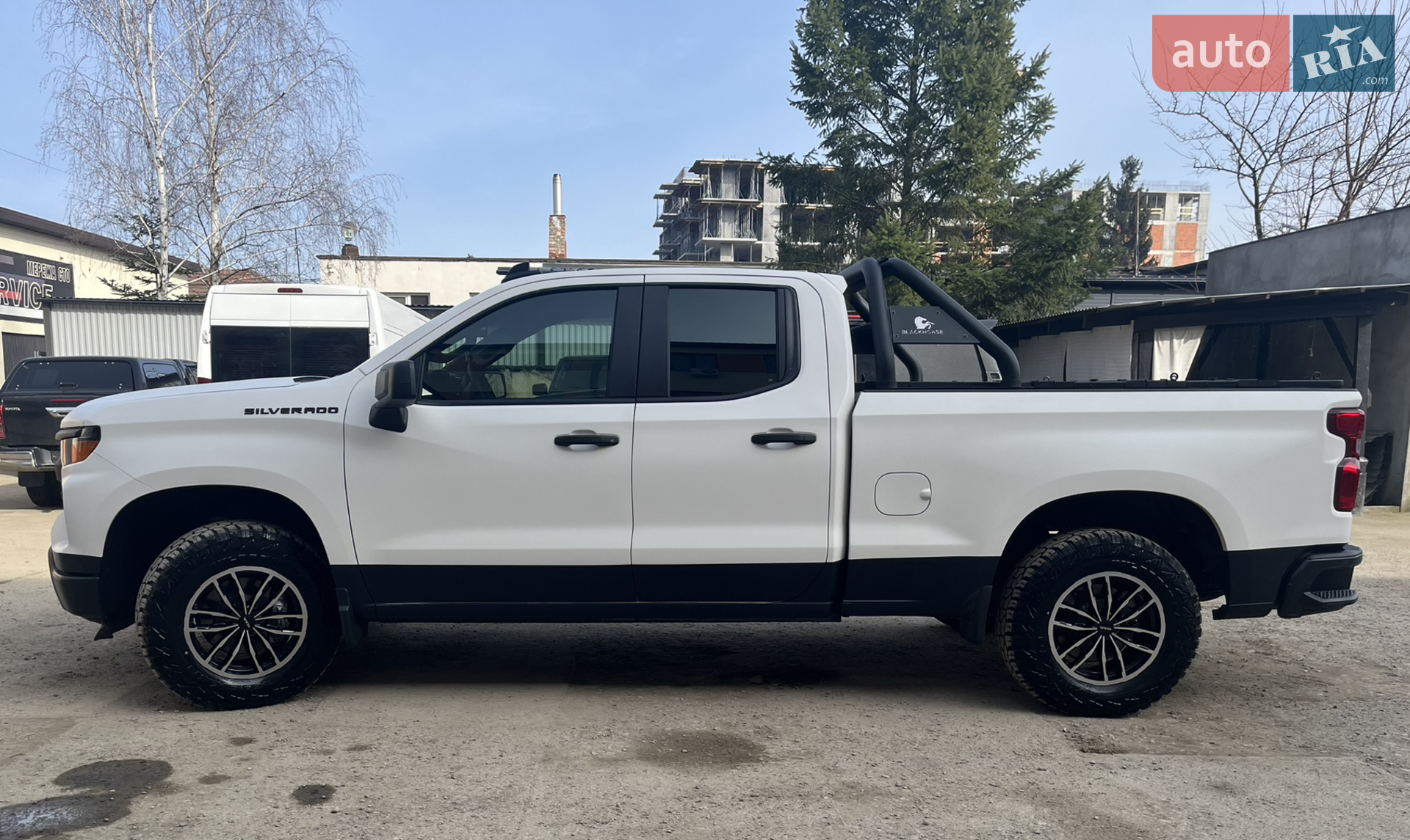 2025 Chevrolet Silverado - мініатюра 4