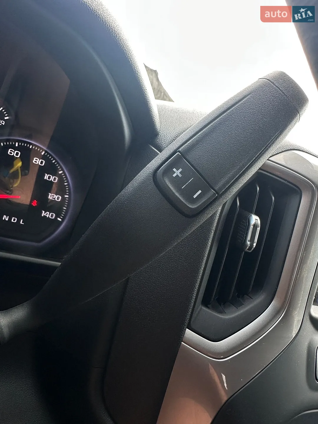 2019 Chevrolet Silverado - мініатюра 35