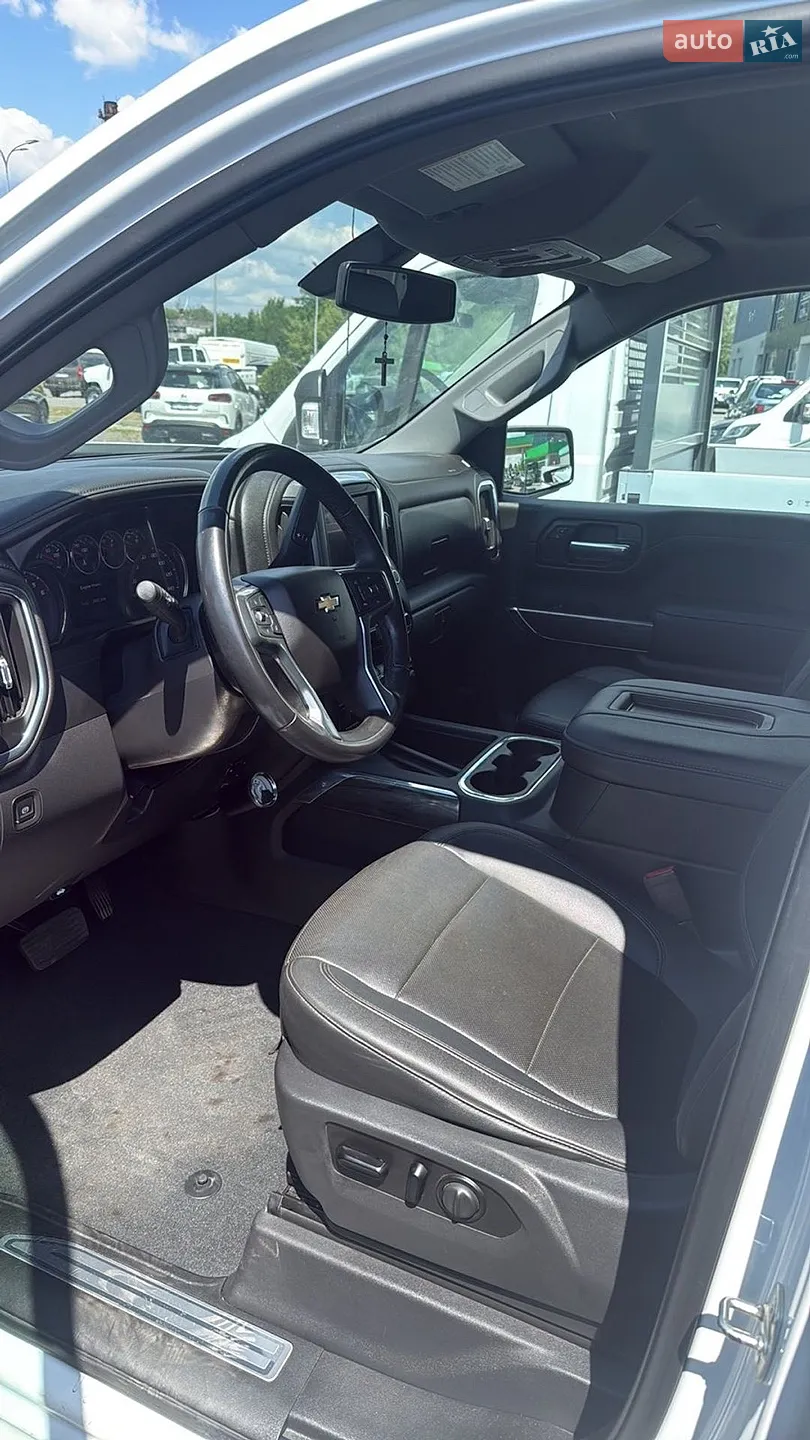 2020 Chevrolet Silverado - мініатюра 13