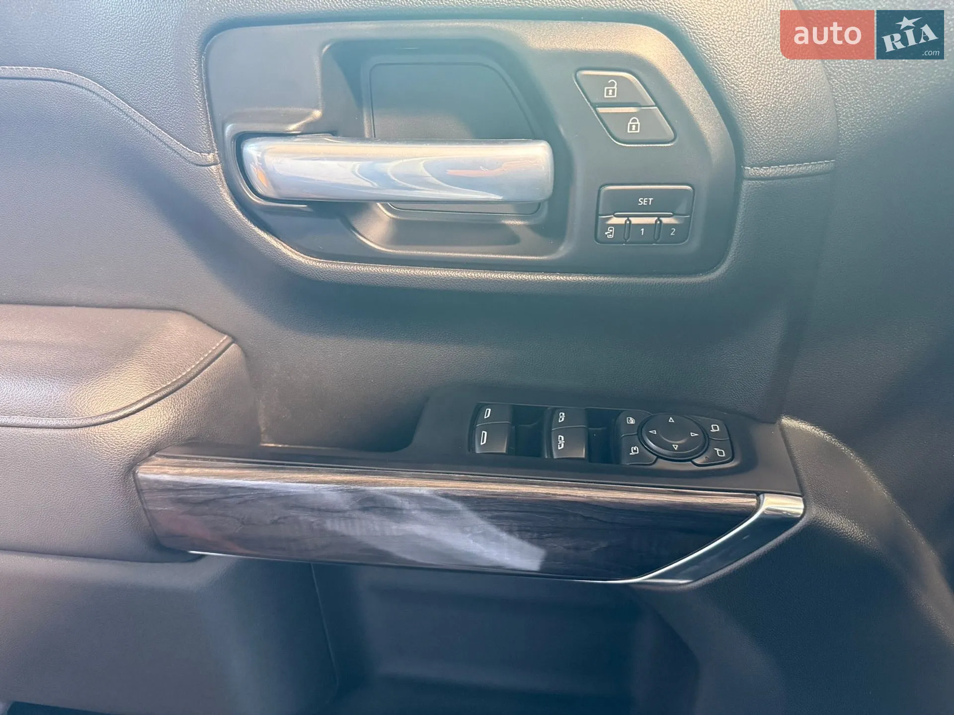 2020 Chevrolet Silverado - мініатюра 25