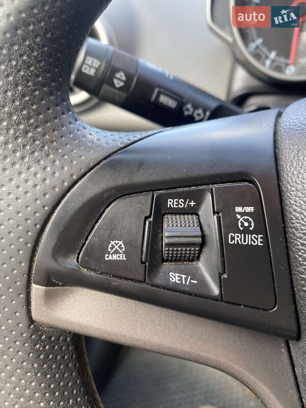 Седан Chevrolet Sonic 2016 в Одессе фото 24 Седан Chevrolet Sonic 2016 в Одессе