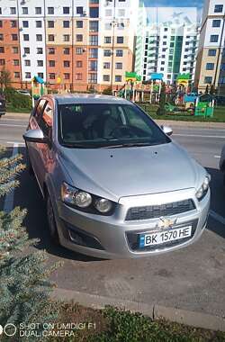 Хэтчбек Chevrolet Sonic 2013 в Ровно