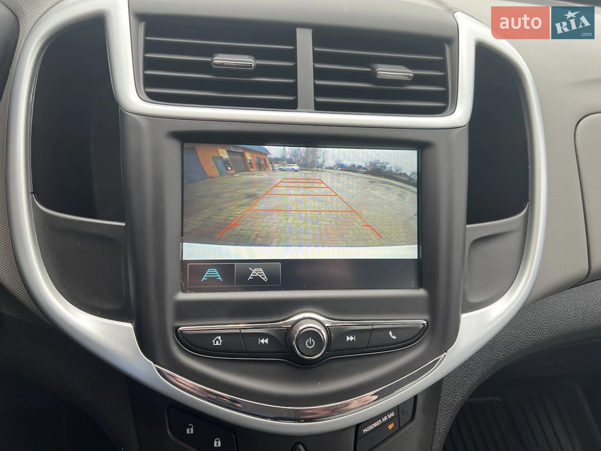 2017 Chevrolet Sonic - мініатюра 14
