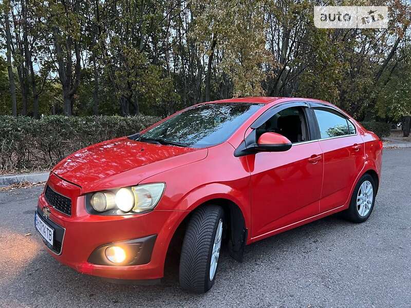 Седан Chevrolet Sonic 2013 в Одесі