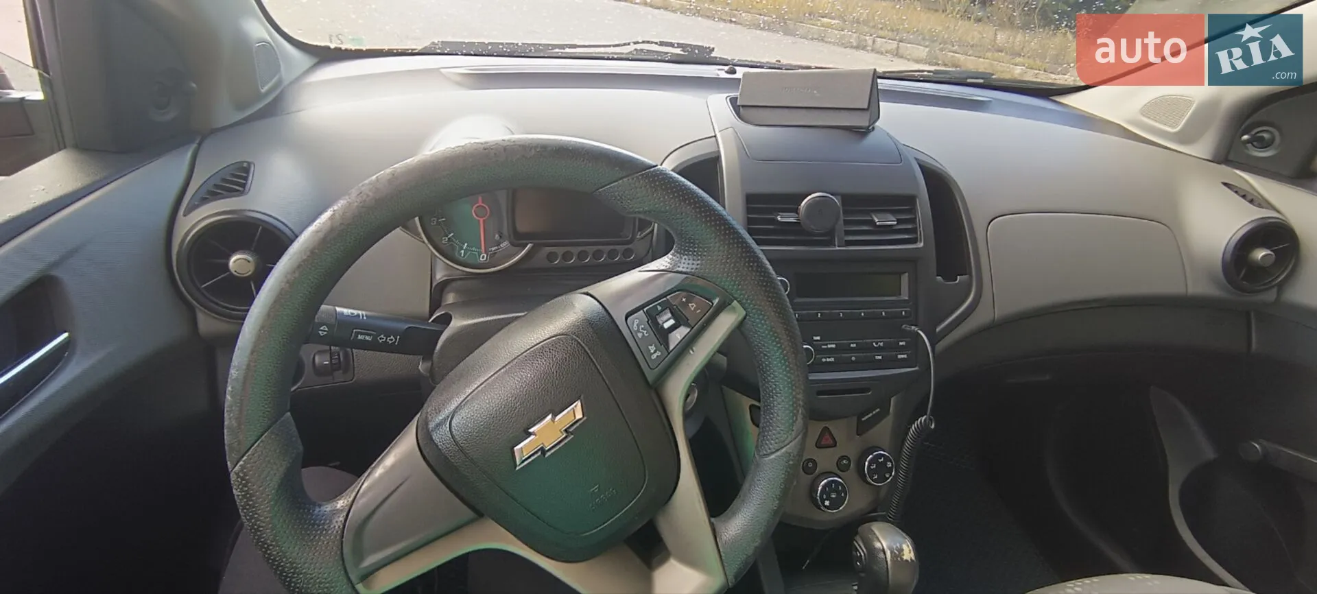 2012 Chevrolet Sonic - мініатюра 16