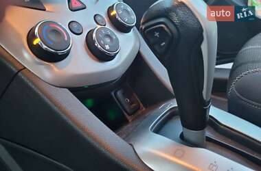 Седан Chevrolet Sonic 2016 в 