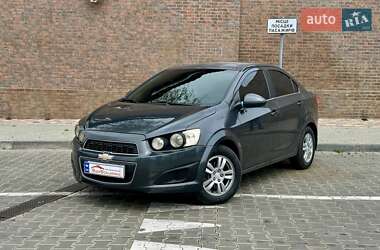 Седан Chevrolet Sonic 2012 в 
