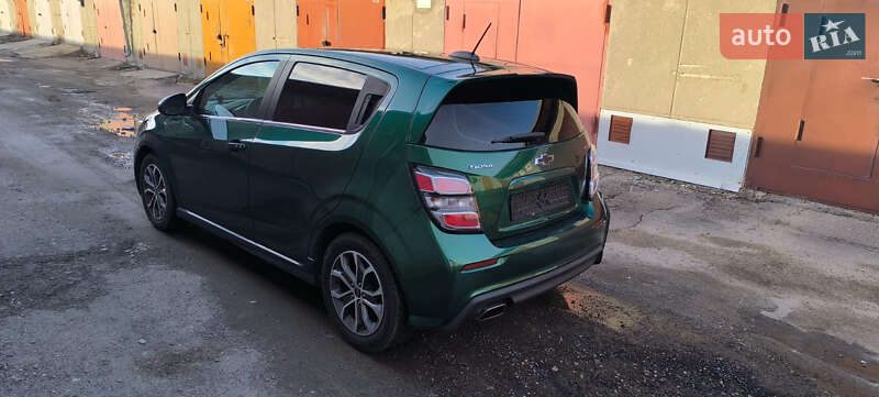 Хетчбек Chevrolet Sonic 2018 в Тернополі