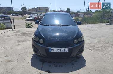 Седан Chevrolet Sonic 2012 в Запорожье