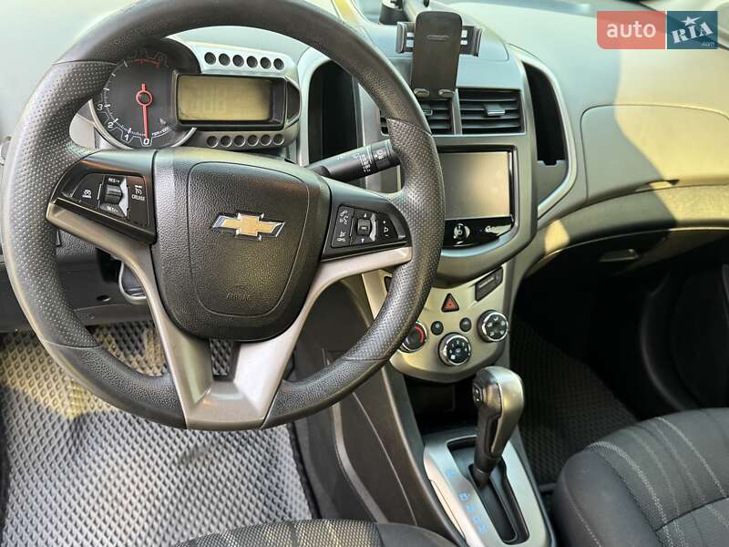 Седан Chevrolet Sonic 2016 в Харкові фото 18 Седан Chevrolet Sonic 2016 в Харкові