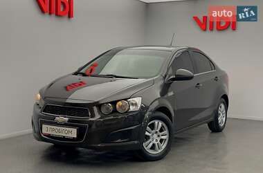 Седан Chevrolet Sonic 2016 в Києві