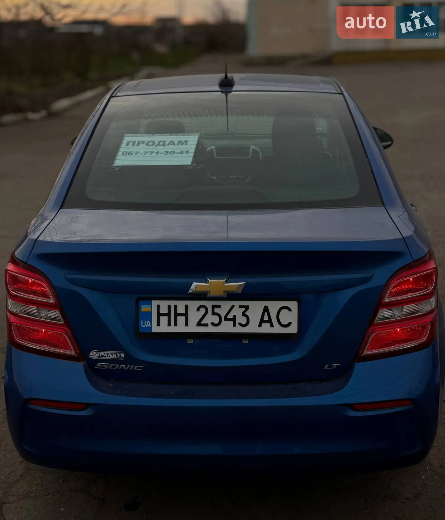 2017 Chevrolet Sonic - мініатюра 4