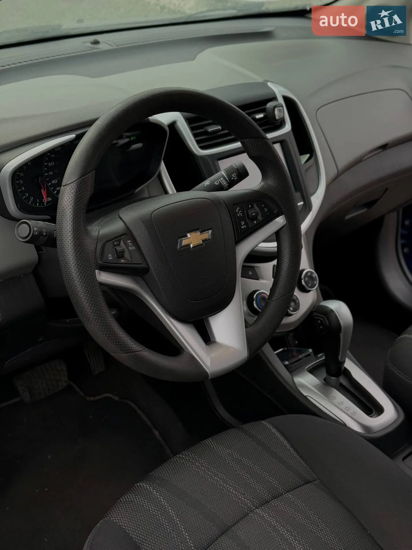 2017 Chevrolet Sonic - мініатюра 6