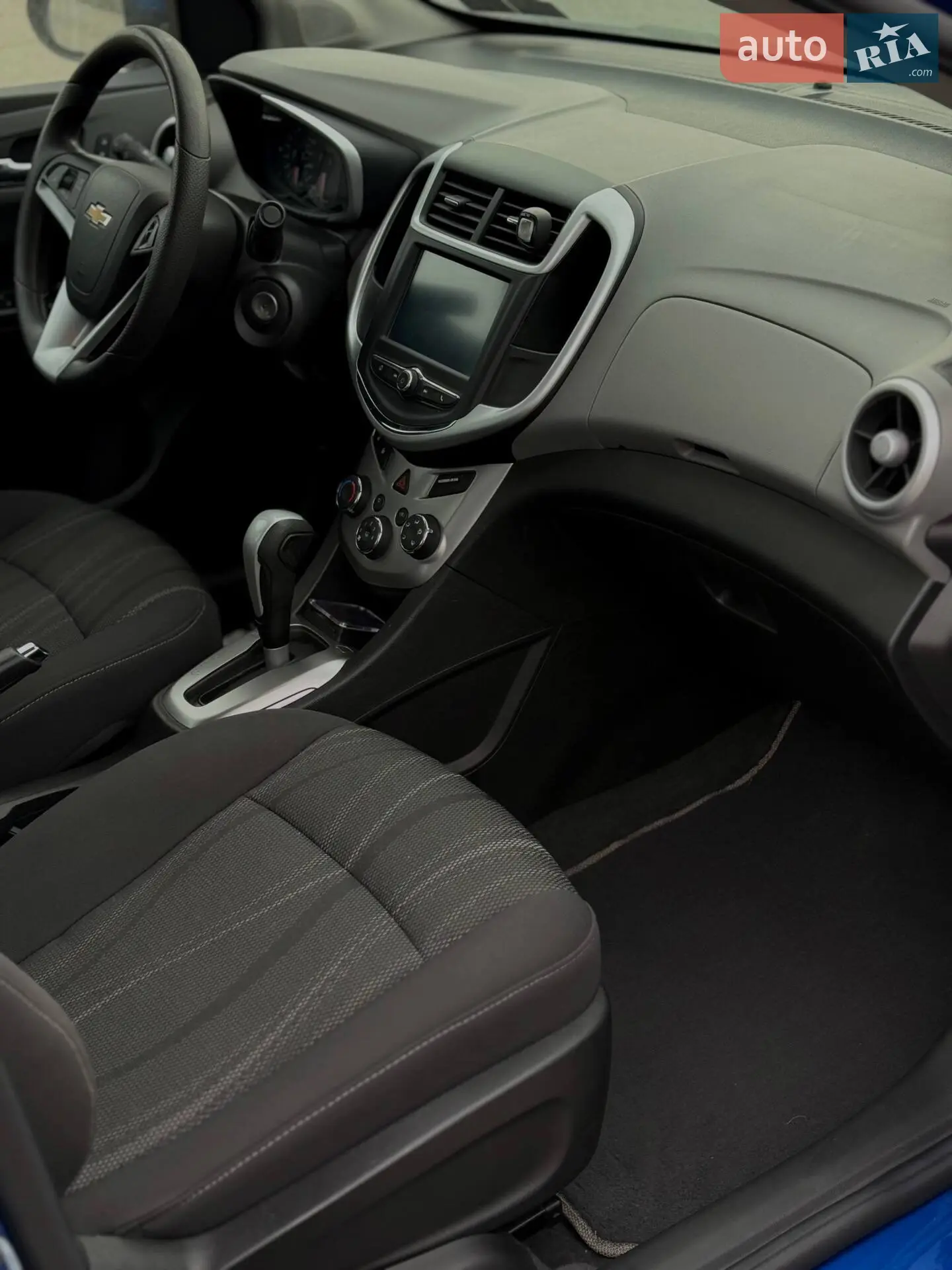 2017 Chevrolet Sonic - мініатюра 8