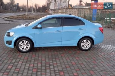 Седан Chevrolet Sonic 2014 в Кропивницком