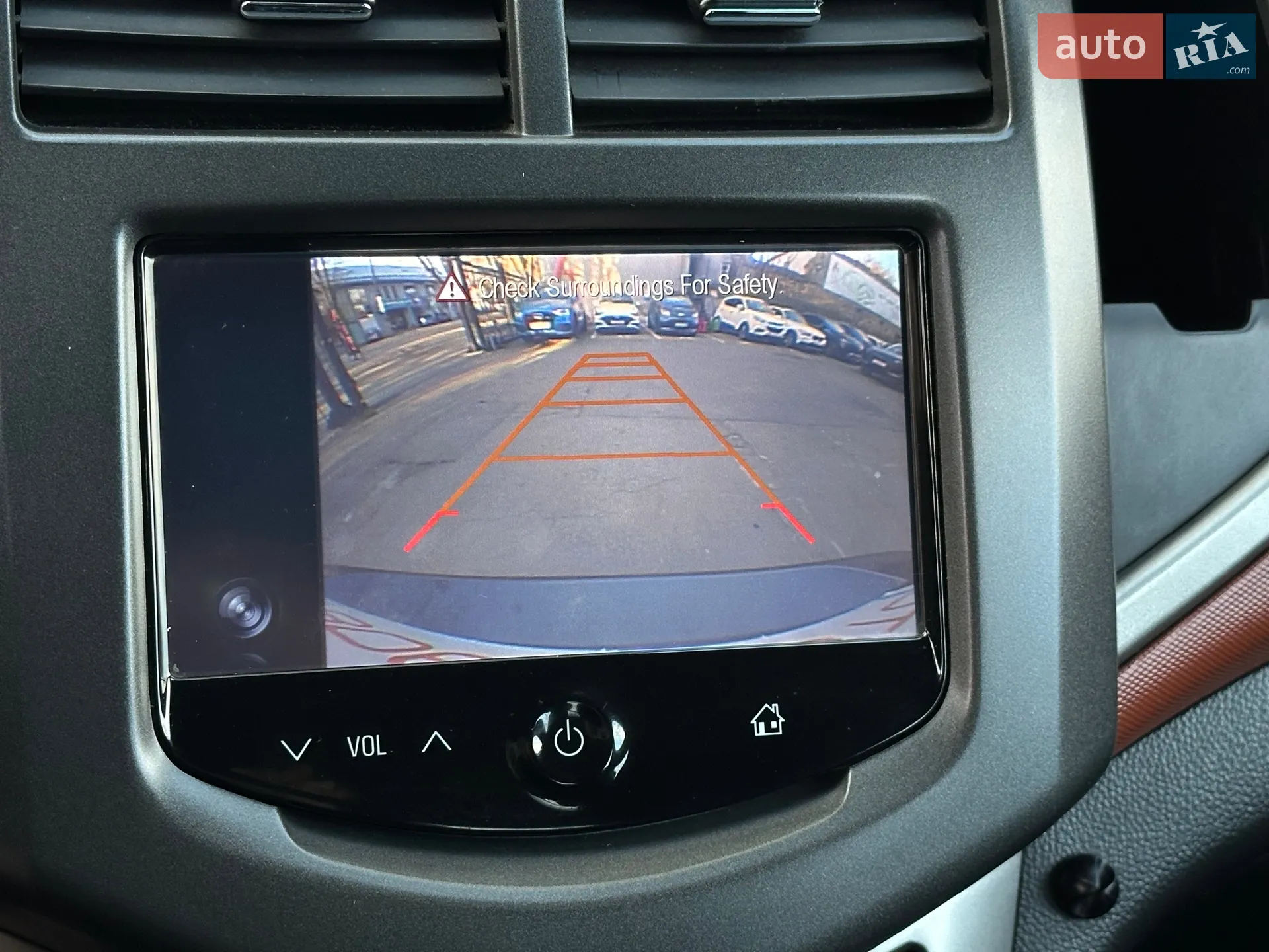 2015 Chevrolet Sonic - мініатюра 36