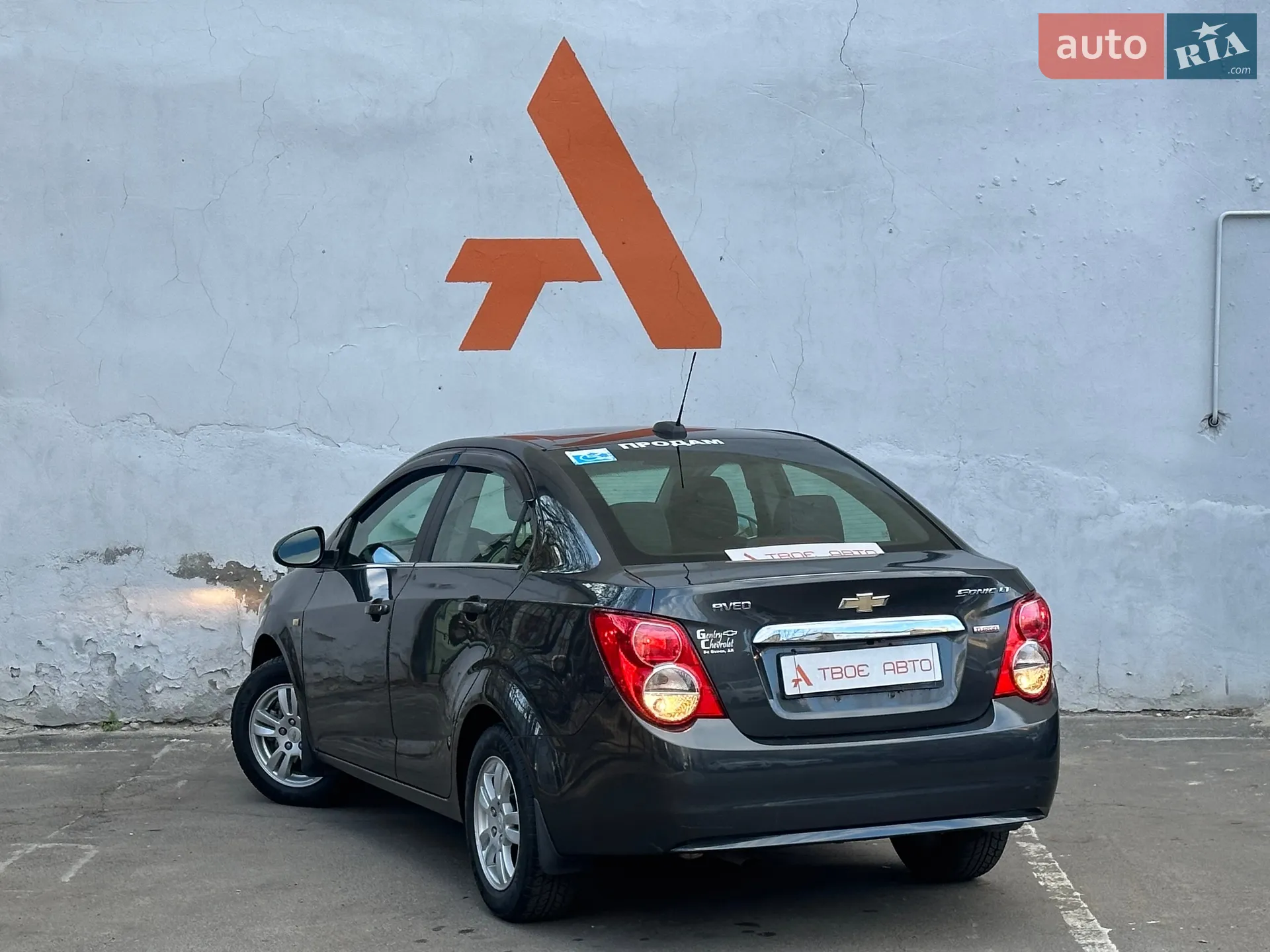 2015 Chevrolet Sonic - мініатюра 26
