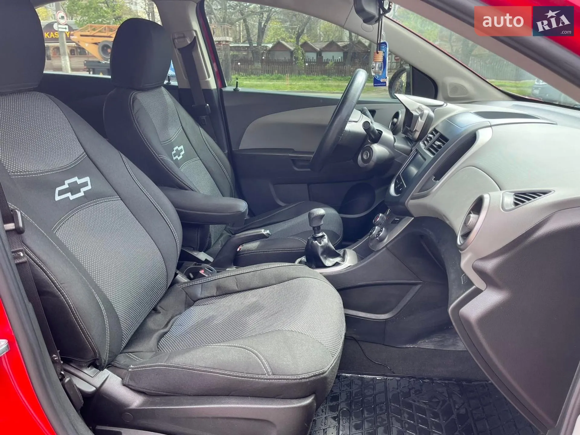 2012 Chevrolet Sonic - мініатюра 26