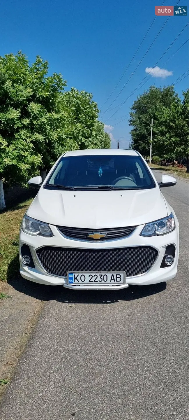 2017 Chevrolet Sonic - мініатюра 4