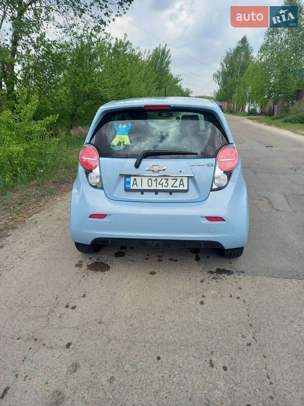 Хетчбек Chevrolet Spark EV 2016 в Києві