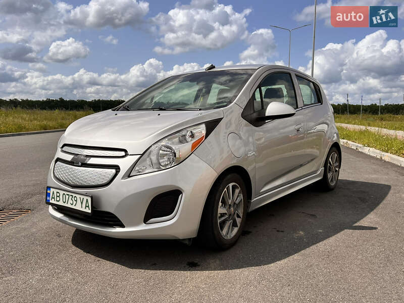 Хэтчбек Chevrolet Spark EV 2014 в Виннице фото 4 Хэтчбек Chevrolet Spark EV 2014 в Виннице