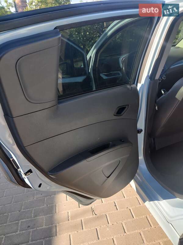 Хетчбек Chevrolet Spark EV 2014 в Білій Церкві
