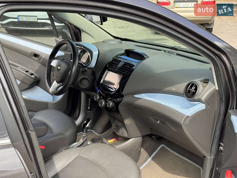 Хетчбек Chevrolet Spark EV 2014 в Тернополі фото 7 Хетчбек Chevrolet Spark EV 2014 в Тернополі