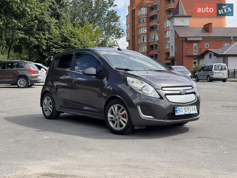 Хетчбек Chevrolet Spark EV 2014 в Тернополі фото 27 Хетчбек Chevrolet Spark EV 2014 в Тернополі
