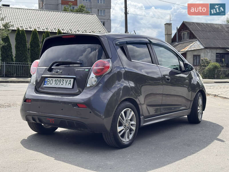 Хетчбек Chevrolet Spark EV 2014 в Тернополі фото 31 Хетчбек Chevrolet Spark EV 2014 в Тернополі