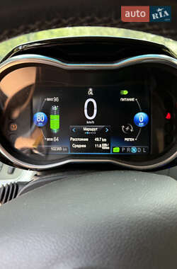 Хетчбек Chevrolet Spark EV 2016 в 