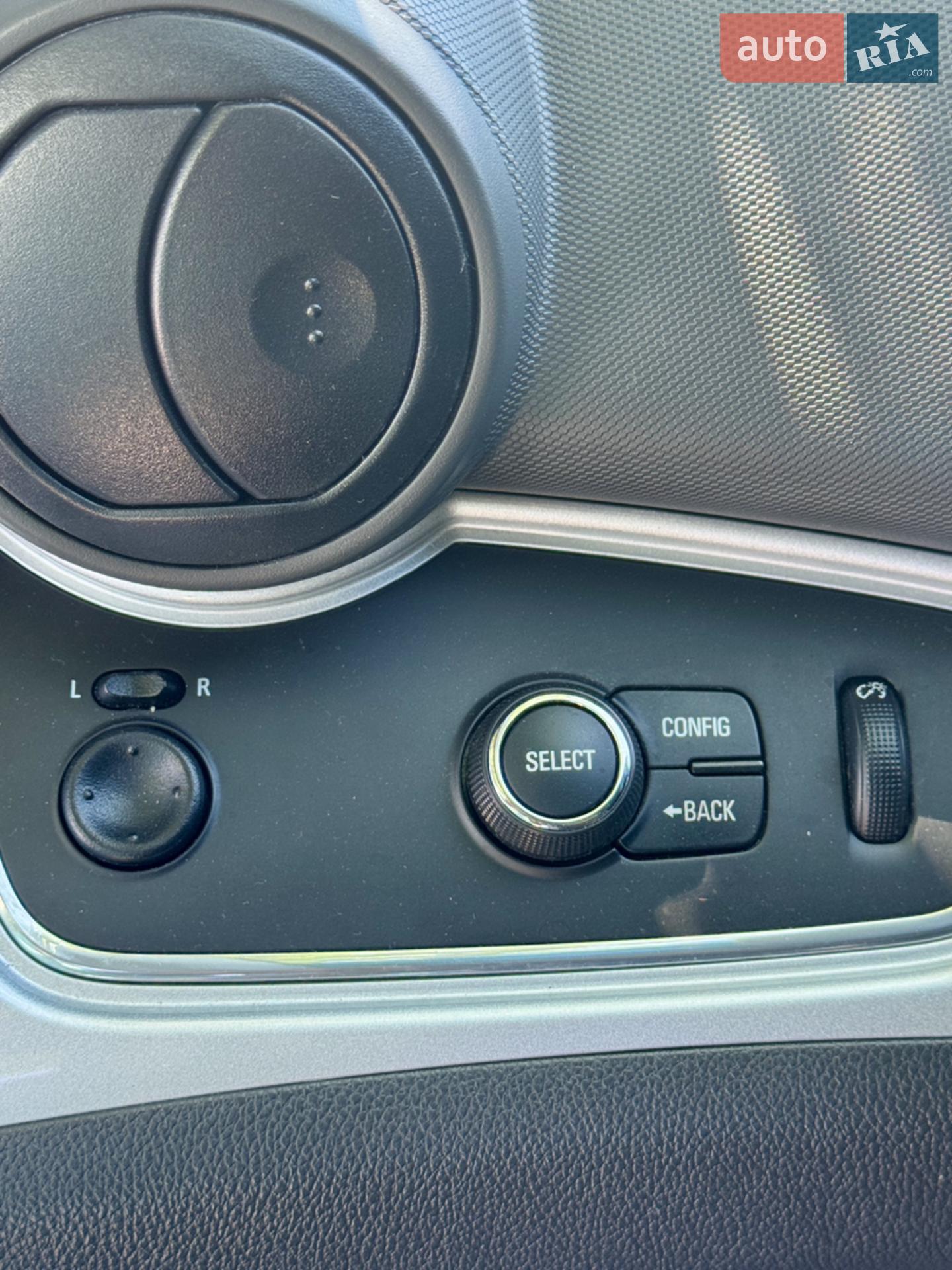 2015 Chevrolet Spark - мініатюра 16