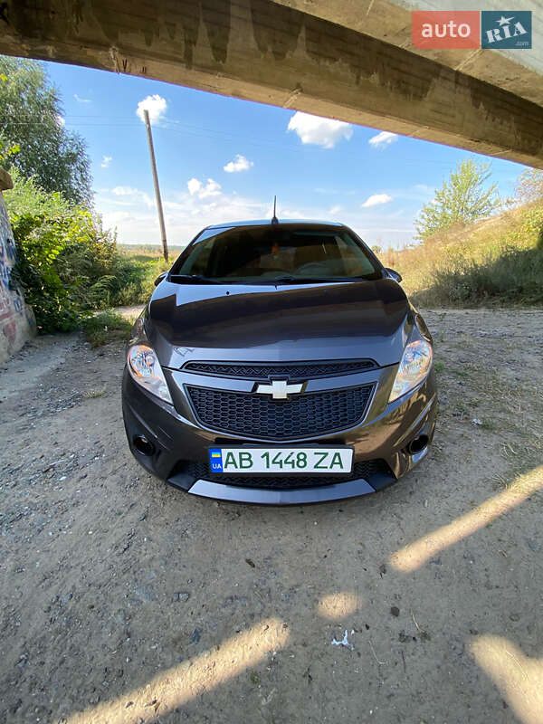 Хетчбек Chevrolet Spark EV 2013 в Вінниці фото 2 Хетчбек Chevrolet Spark EV 2013 в Вінниці