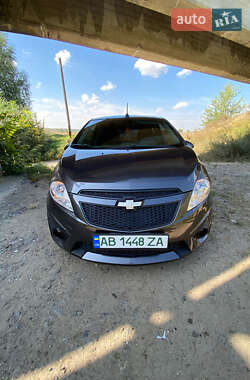 Хетчбек Chevrolet Spark EV 2013 в 