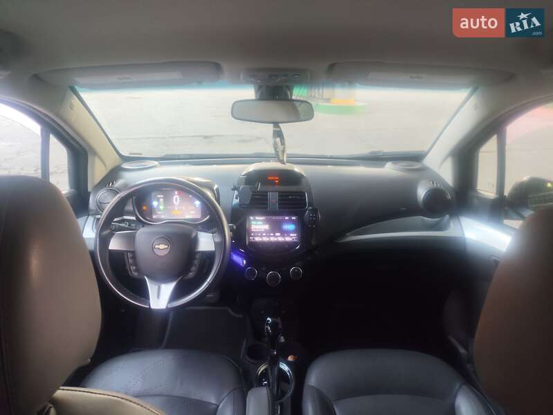 Хэтчбек Chevrolet Spark EV 2015 в Харькове