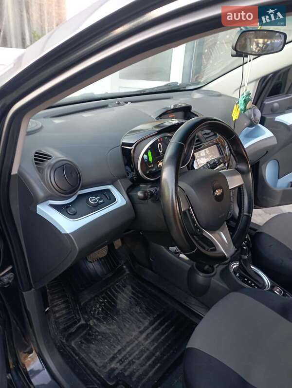 Хэтчбек Chevrolet Spark EV 2016 в Бердичеве