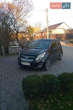 Хэтчбек Chevrolet Spark EV 2016 в Бердичеве