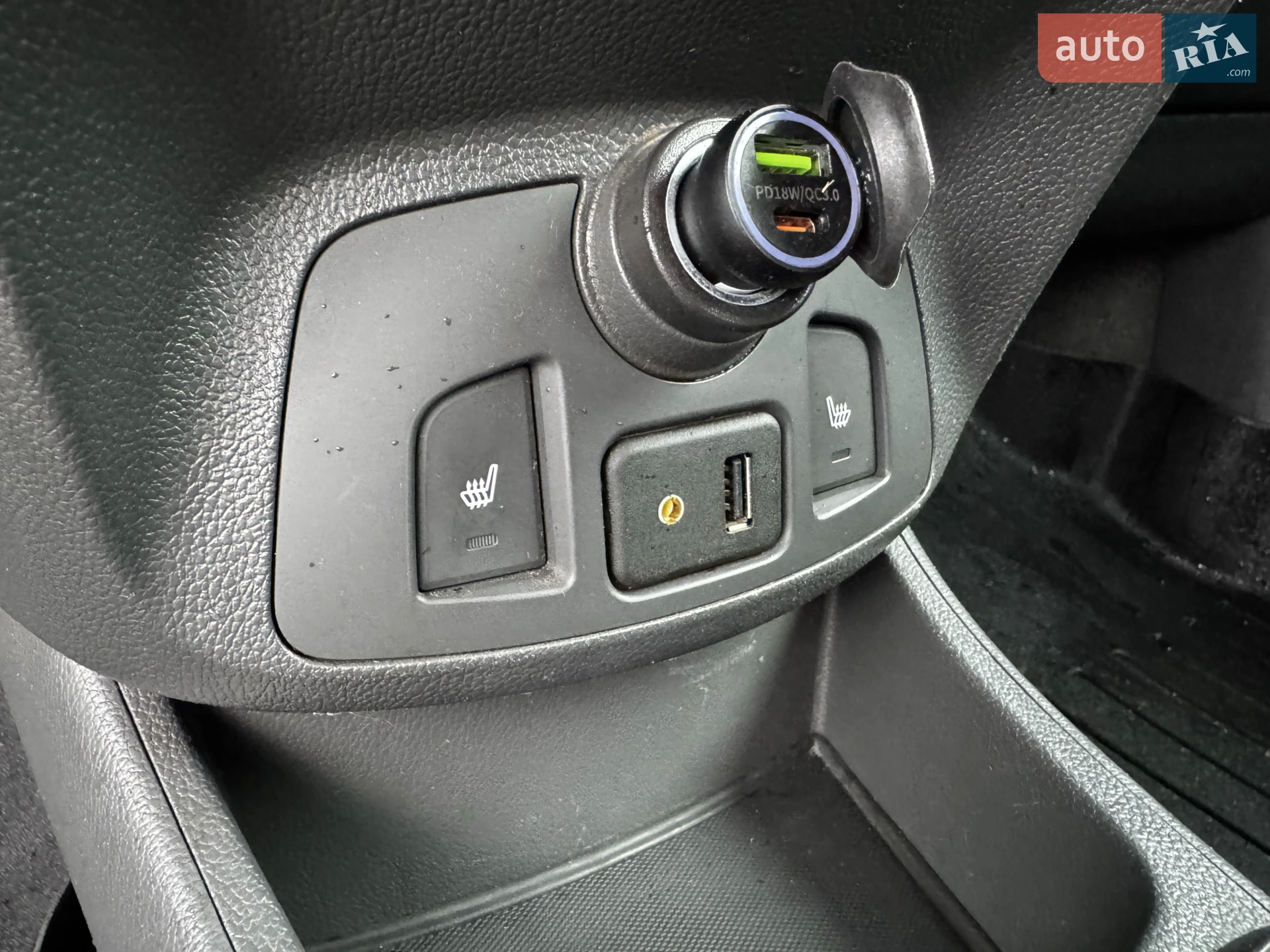2013 Chevrolet Spark - мініатюра 32