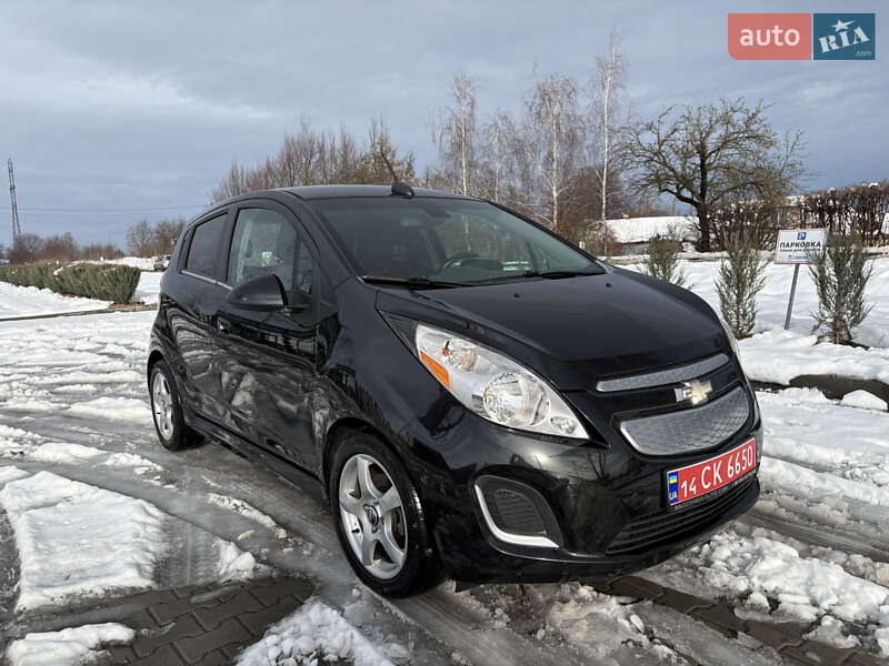 Хетчбек Chevrolet Spark EV 2015 в Трускавці