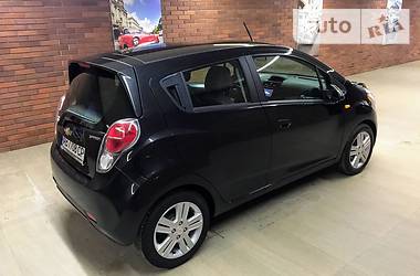 Хэтчбек Chevrolet Spark 2014 в Днепре