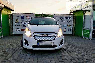 Хэтчбек Chevrolet Spark 2016 в Одессе