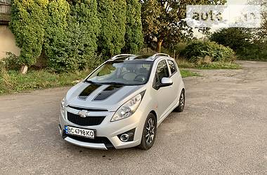 Хэтчбек Chevrolet Spark 2011 в Червонограде