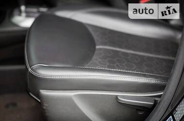 Хэтчбек Chevrolet Spark 2017 в 