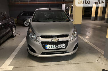 Хэтчбек Chevrolet Spark 2015 в Одессе