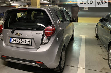 Хэтчбек Chevrolet Spark 2015 в Одессе