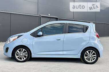 Хетчбек Chevrolet Spark 2016 в 
