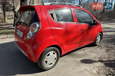 Хэтчбек Chevrolet Spark 2010 в Запорожье