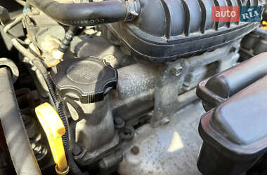 Хэтчбек Chevrolet Spark 2010 в 